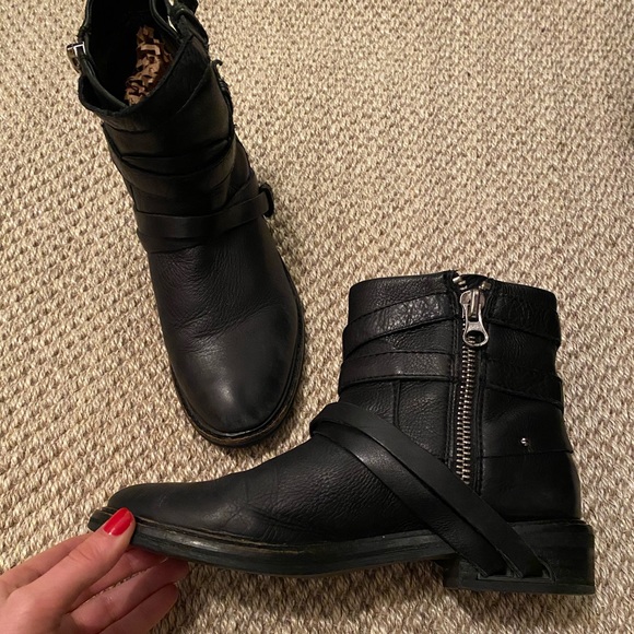 Dolce Vita Kiera Moto Boot, 8.5 - Picture 3 of 5